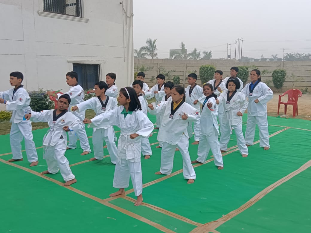 The Aryan International School gallery moment 10